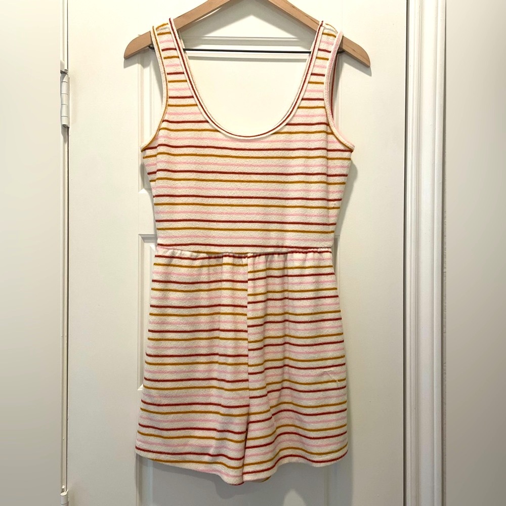 BP romper with pockets size M